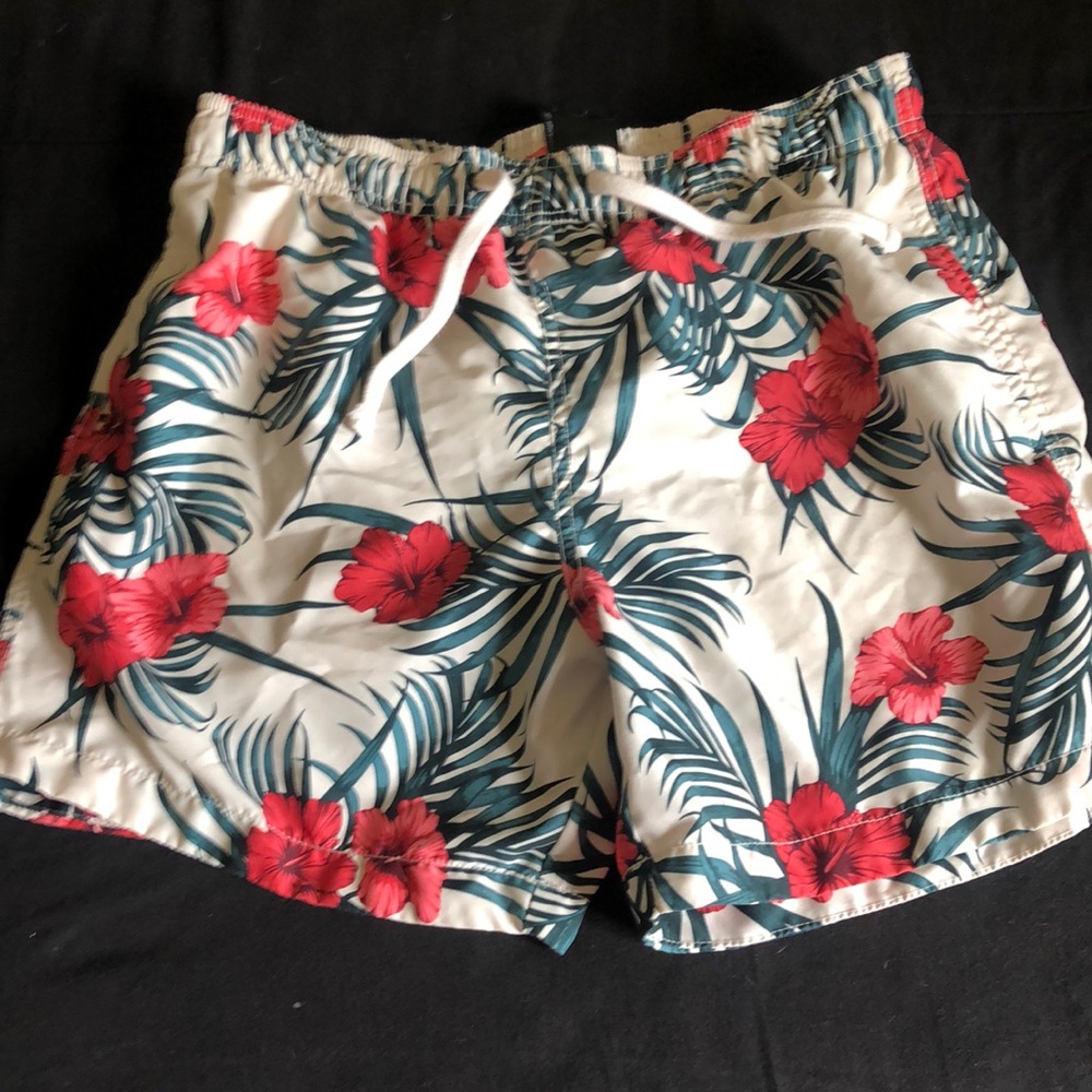 H&M Medium Floral Swim Shorts